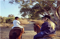 מציתים את האהבה עם אמא אדמה מציתים את האהבה עם אמא אדמה