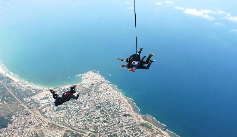 צניחה חופשית - הרפתקה המעופפת - 1 צניחה חופשית - הרפתקה המעופפת - 1