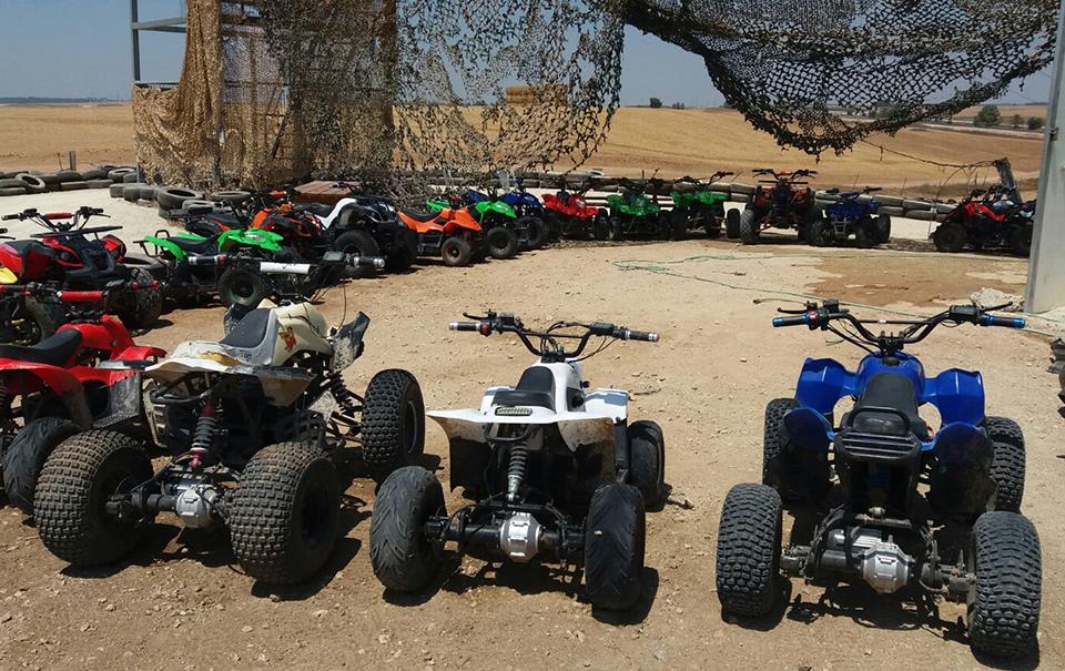 טיול סוסים זוגי רומנטי + טיול טרקטורונים + עיסוי + ופינוקים נוספים - 1 טיול סוסים זוגי רומנטי + טיול טרקטורונים + עיסוי + ופינוקים נוספים - 1