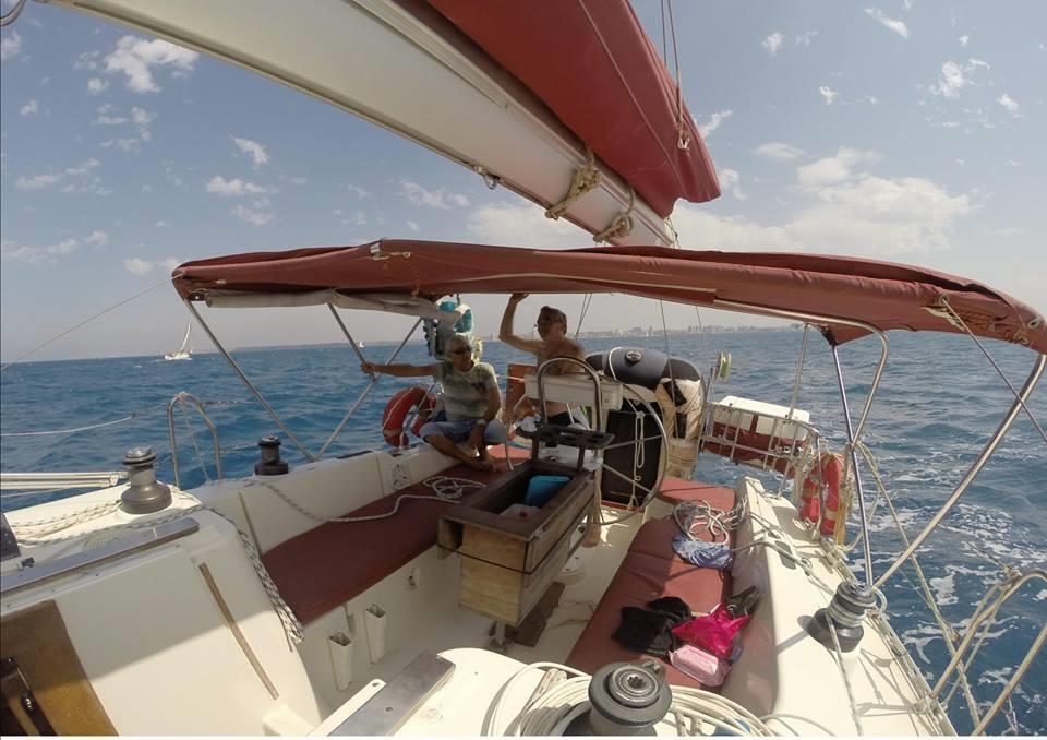 3 שעות מענגות בלב ים+ ארוחה "על האש" - 1 3 שעות מענגות בלב ים+ ארוחה "על האש" - 1